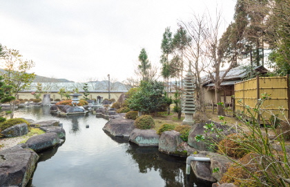 Japanese garden and promenade